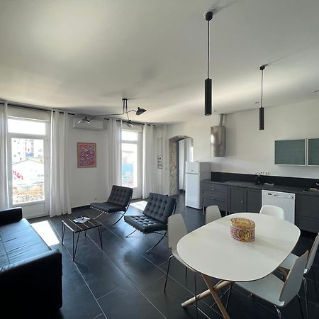 L'Appartement Sur Quai - En Face De La Criee Sete Bagian luar foto