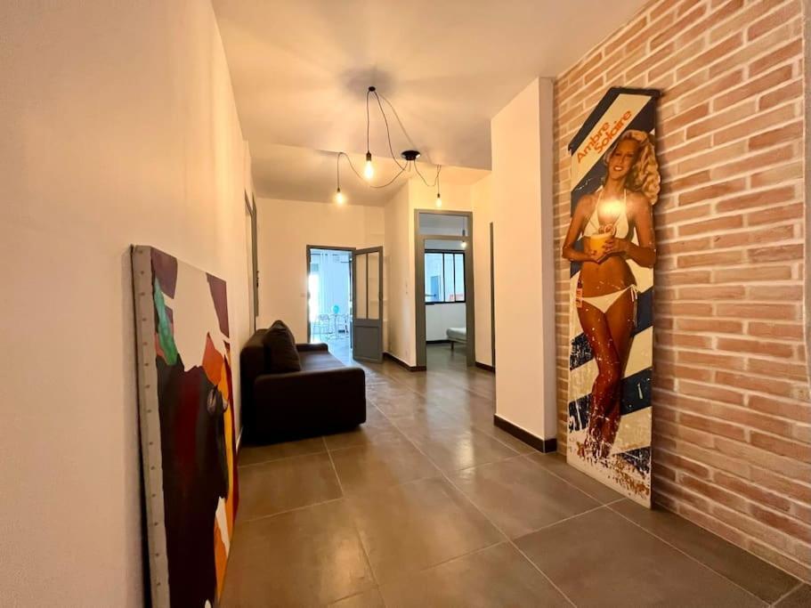 L'Appartement Sur Quai - En Face De La Criee Sete Bagian luar foto
