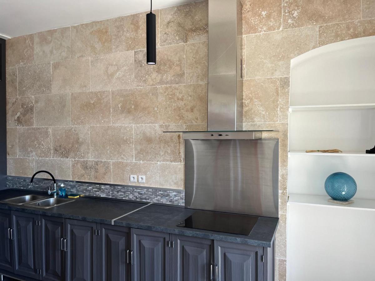 L'Appartement Sur Quai - En Face De La Criee Sete Bagian luar foto