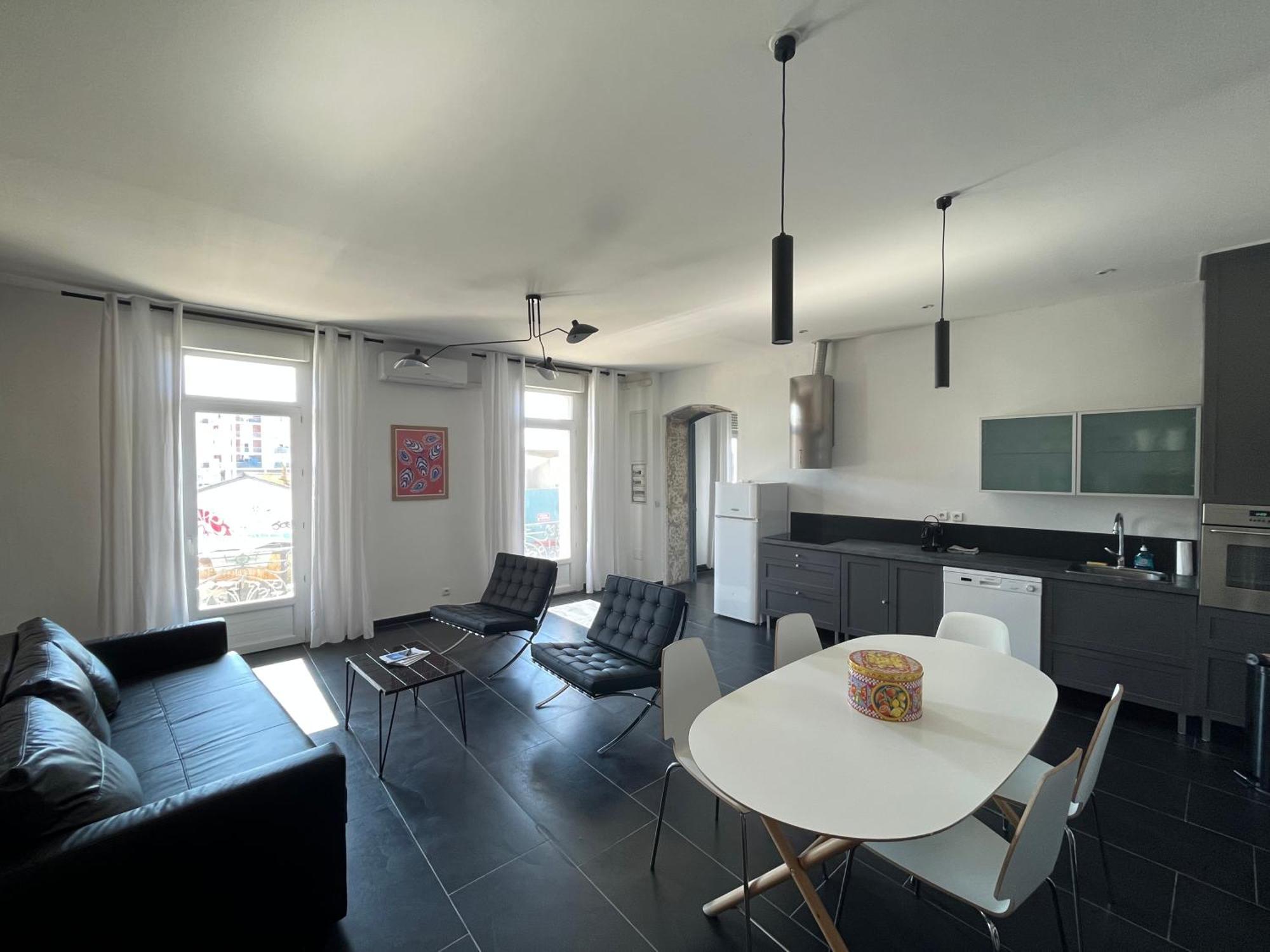 L'Appartement Sur Quai - En Face De La Criee Sete Bagian luar foto